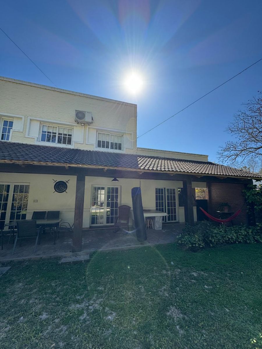 VENTA casa en Villa California - 1
