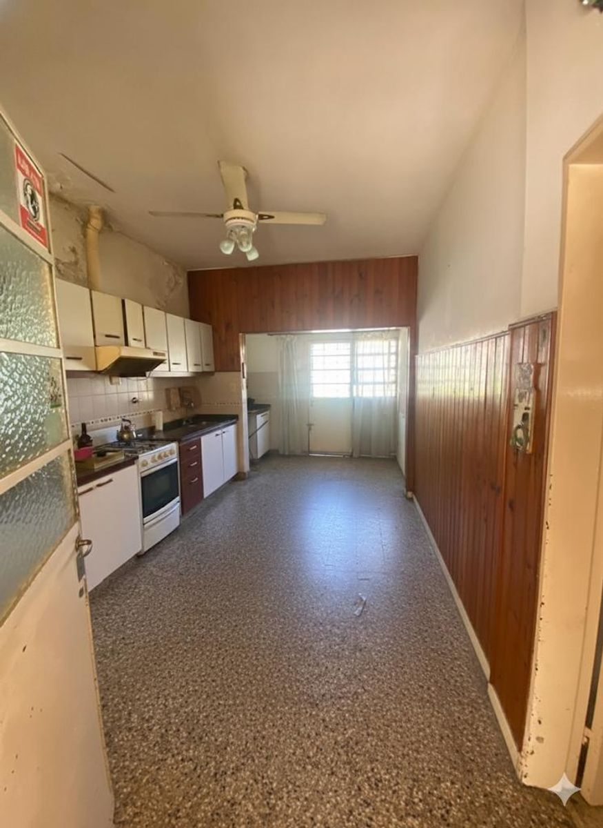 Casa en venta - barrio Guadalupe - 4