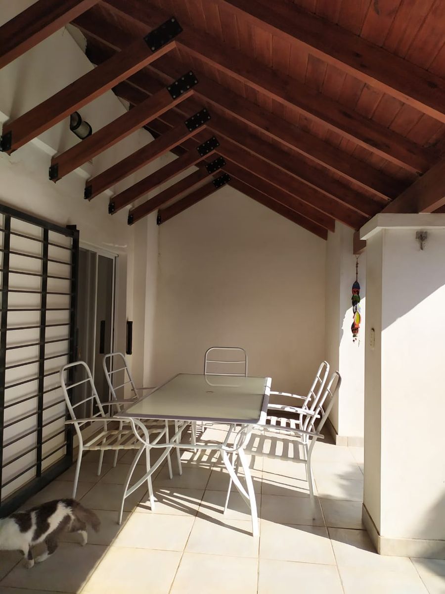 Se vende casa en zona norte - 6
