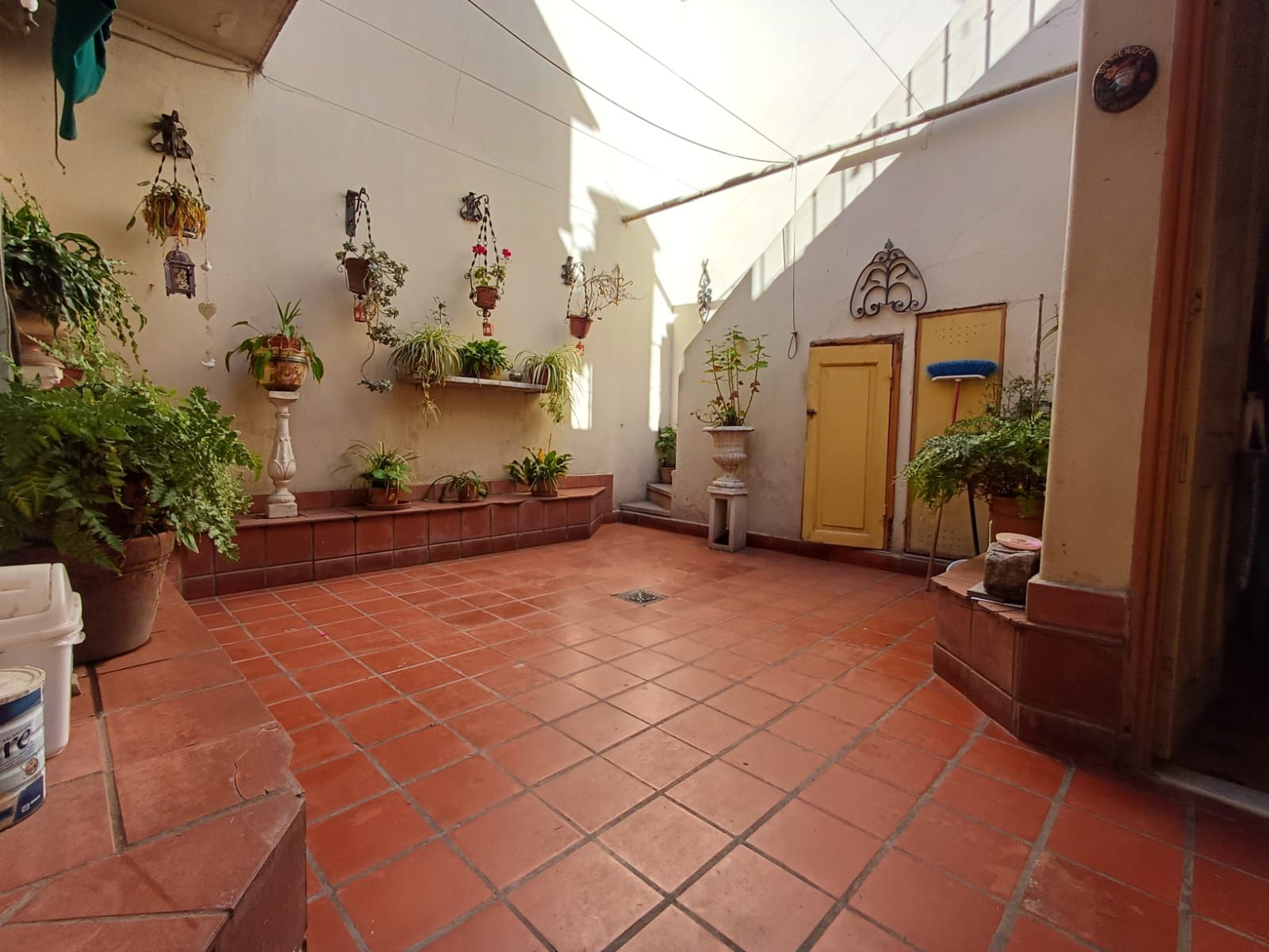 CASA EN BARRIO CONSTITUYENTES - 2