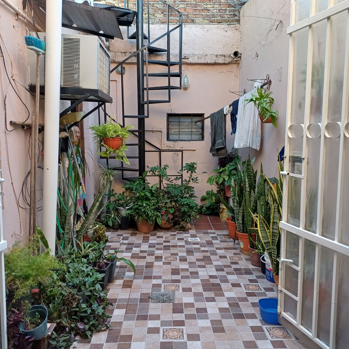ALQUILER DEPARTAMENTO CON COCHERA - 2