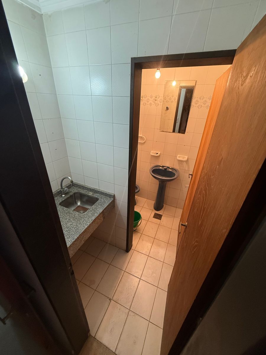 Venta de Local Comercial en zona centro - 8