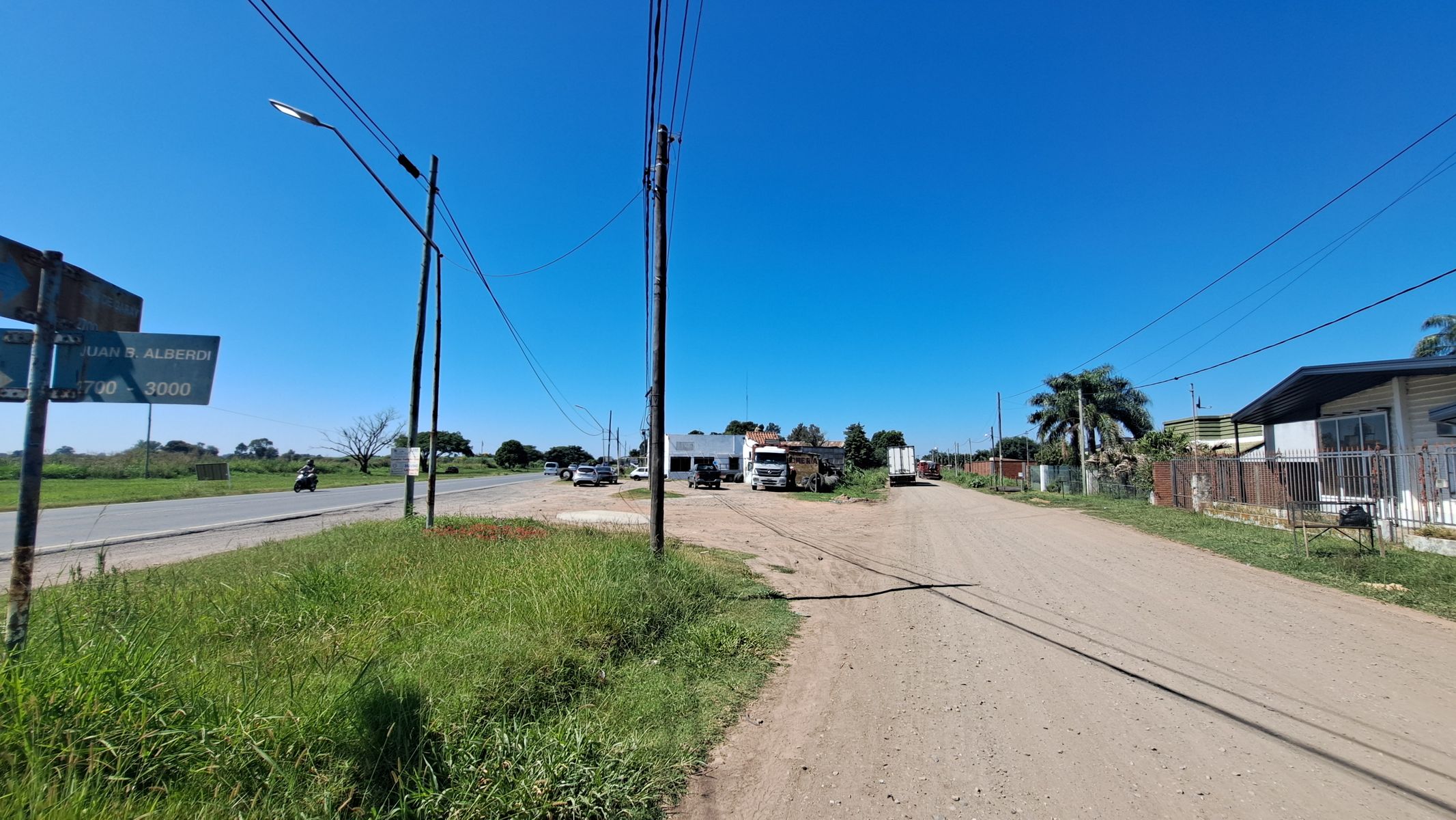 Gran terreno sobre Ruta Nacional N° 11 - 4