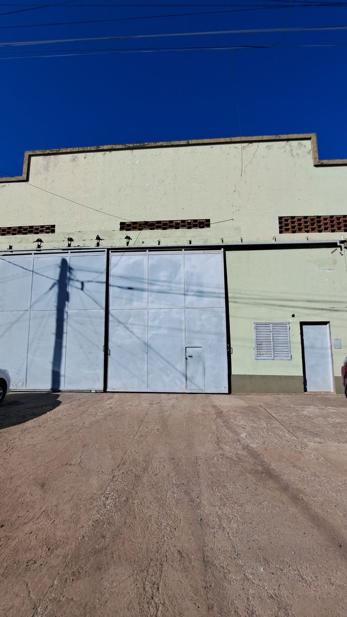 GALPÓN INDUSTRIAL EN VENTA - ZONA NORTE, SANTA FE - 2