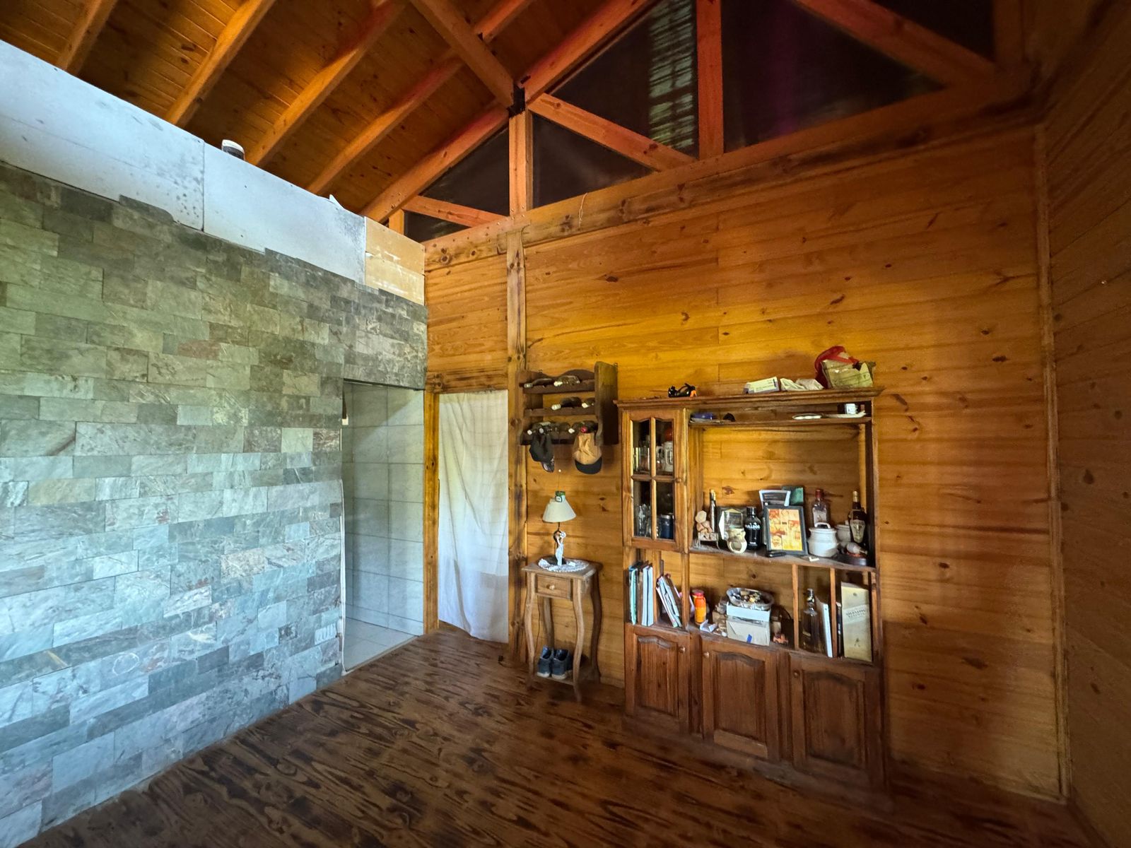 VENTA casa con amplio terreno en ruta 1 - 8