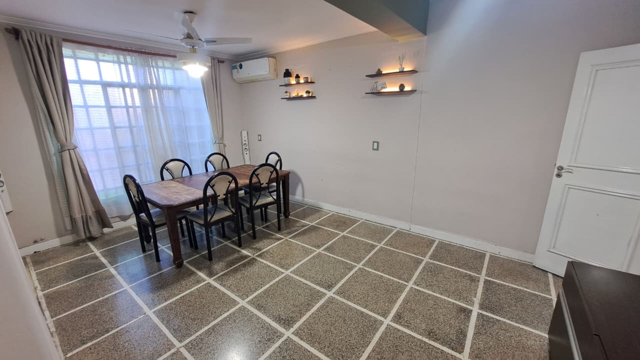 CASA AL FRENTE EN Bª M. SELVA — foto 2