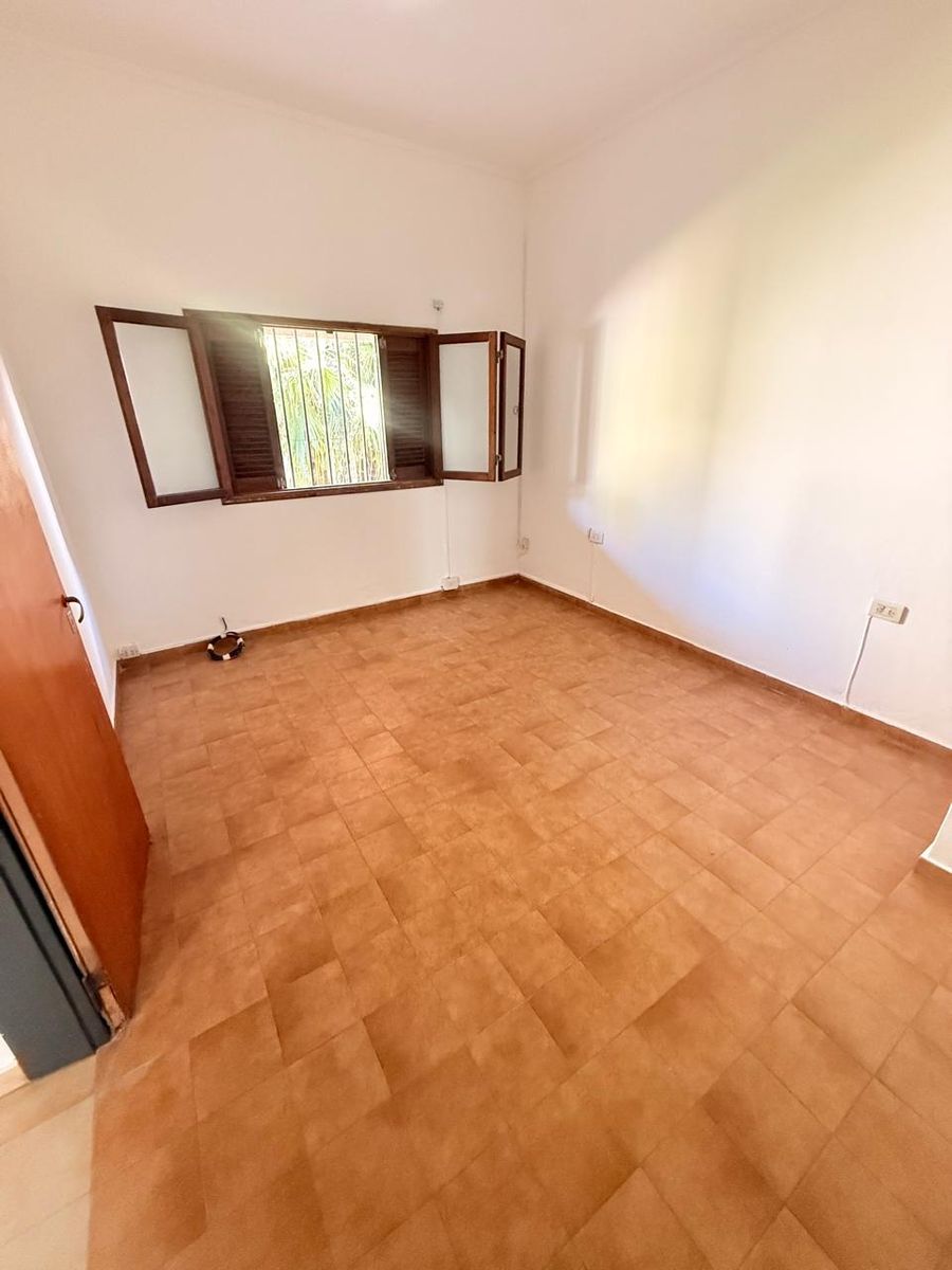 EN VENTA INTERNO CON COCHERA EN ZONA SUR - 22