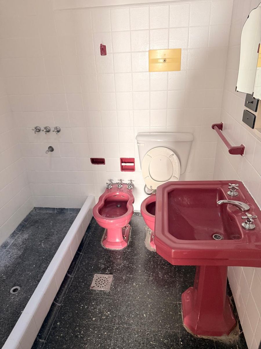 EN VENTA INTERNO CON COCHERA EN ZONA SUR - 39