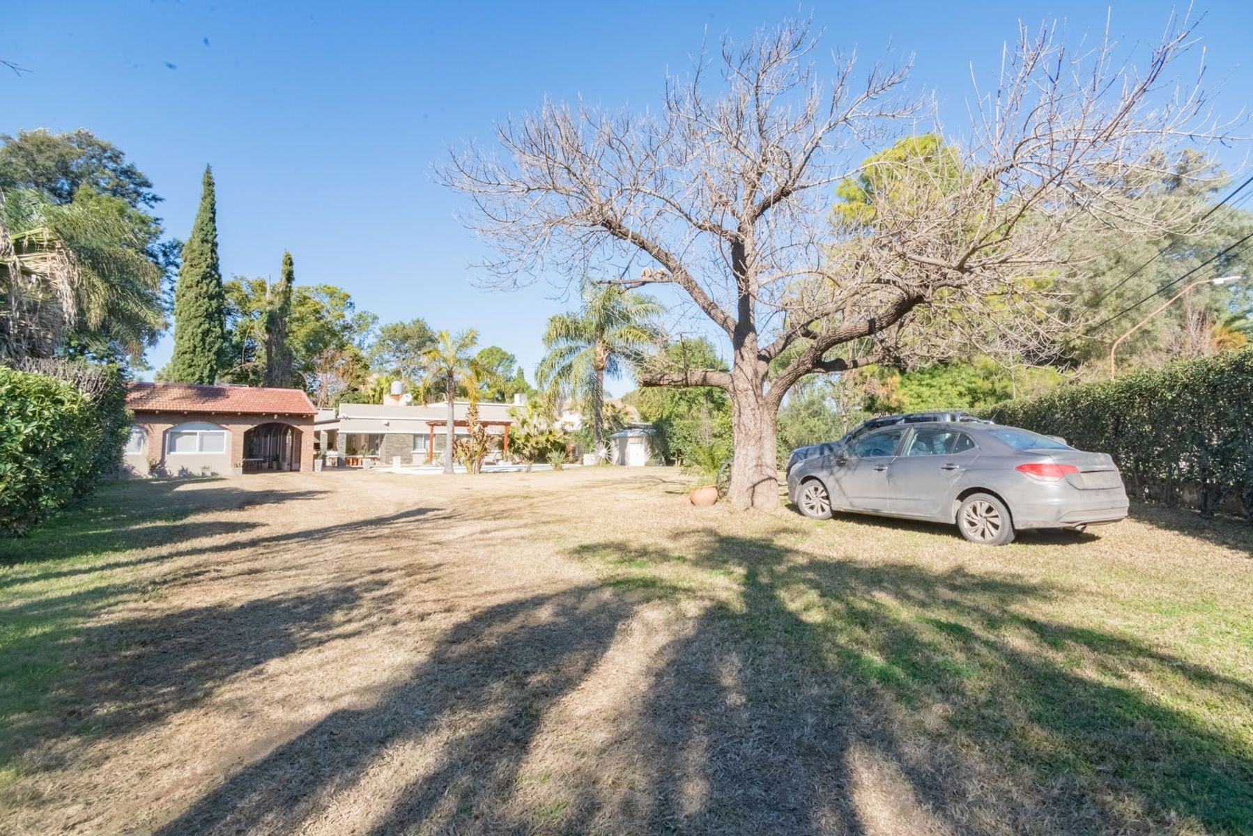 Casa en Venta en Sauce Viejo de tres dormitorios - 2