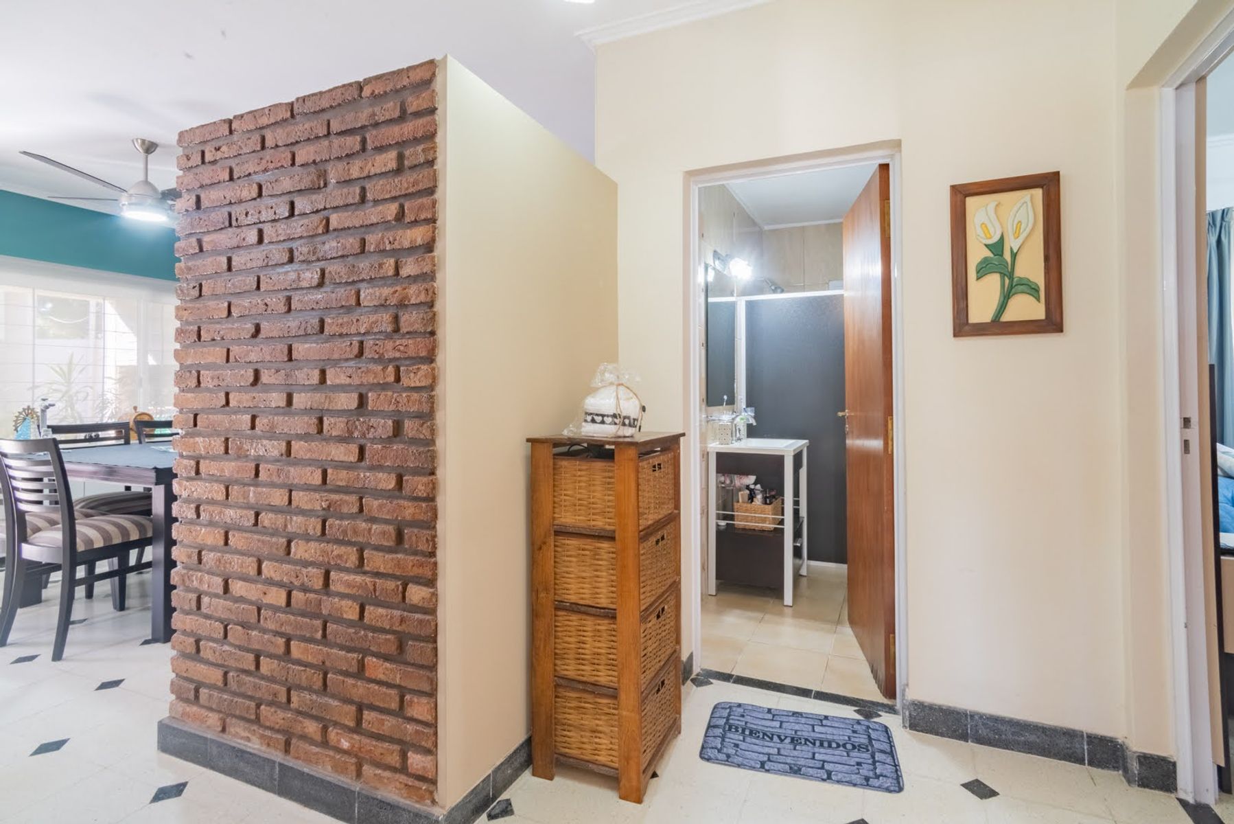 Casa en Venta en Sauce Viejo de tres dormitorios - 30