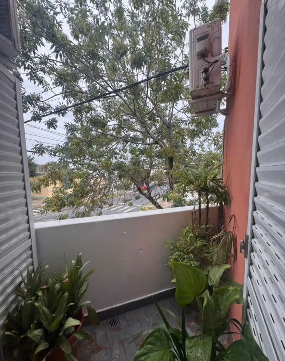 Departamento con local comercial en venta - 4