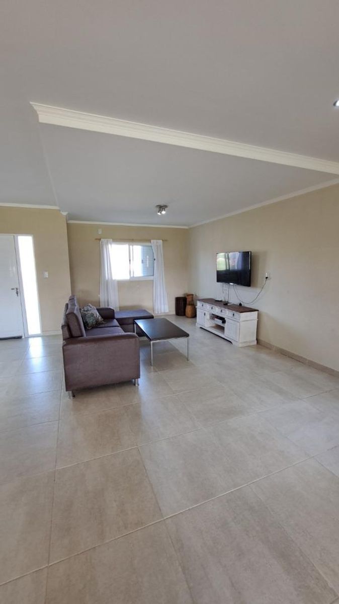 CASA DE CATEGORIA EN PUJATO NORTE - 10