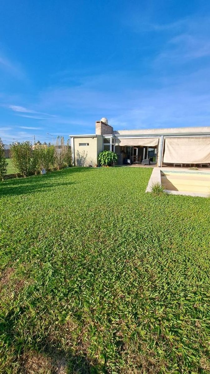 CASA DE CATEGORIA EN PUJATO NORTE - 16
