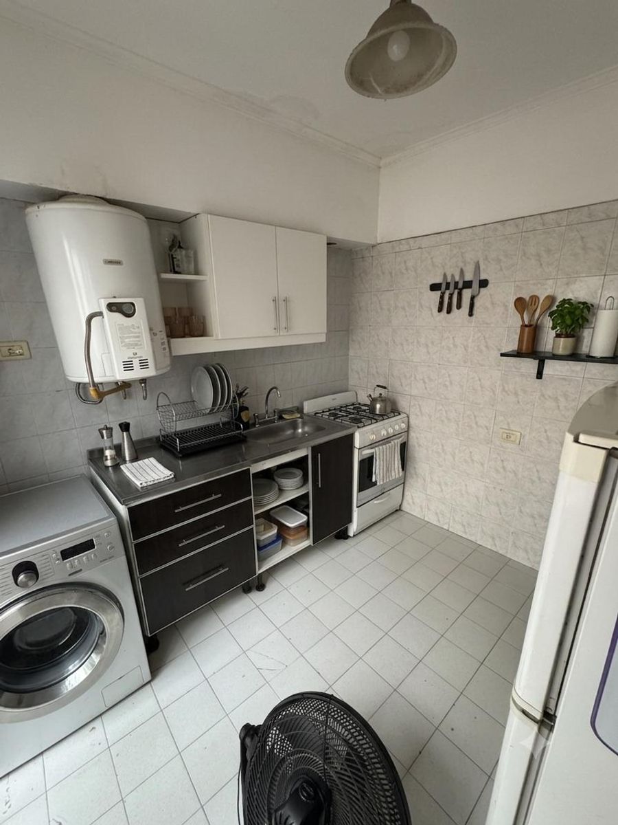 Venta con casa estudio profesional y departamento - 11
