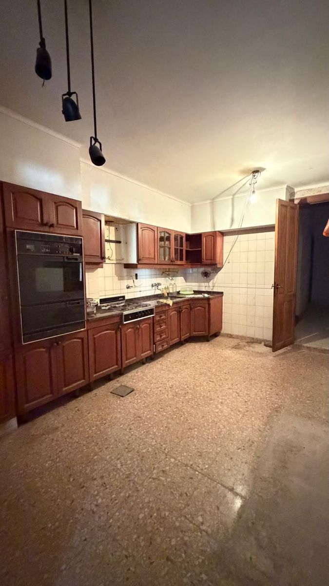 Casa en venta sobre Suipacha al 2900 - 8