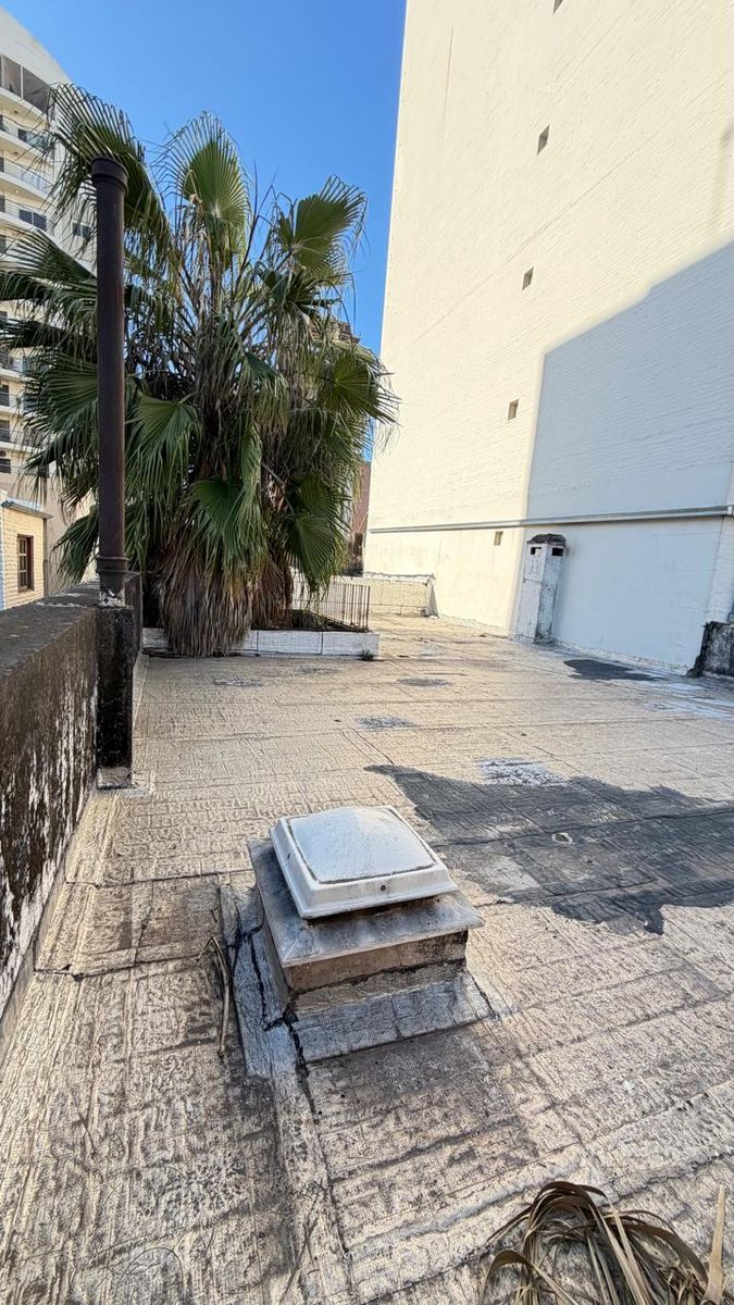 Casa en venta sobre Suipacha al 2900 - 14