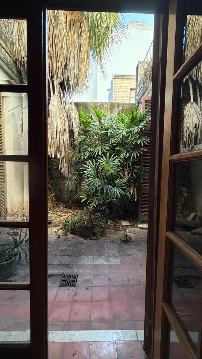 Casa en venta sobre Suipacha al 2900 - 27