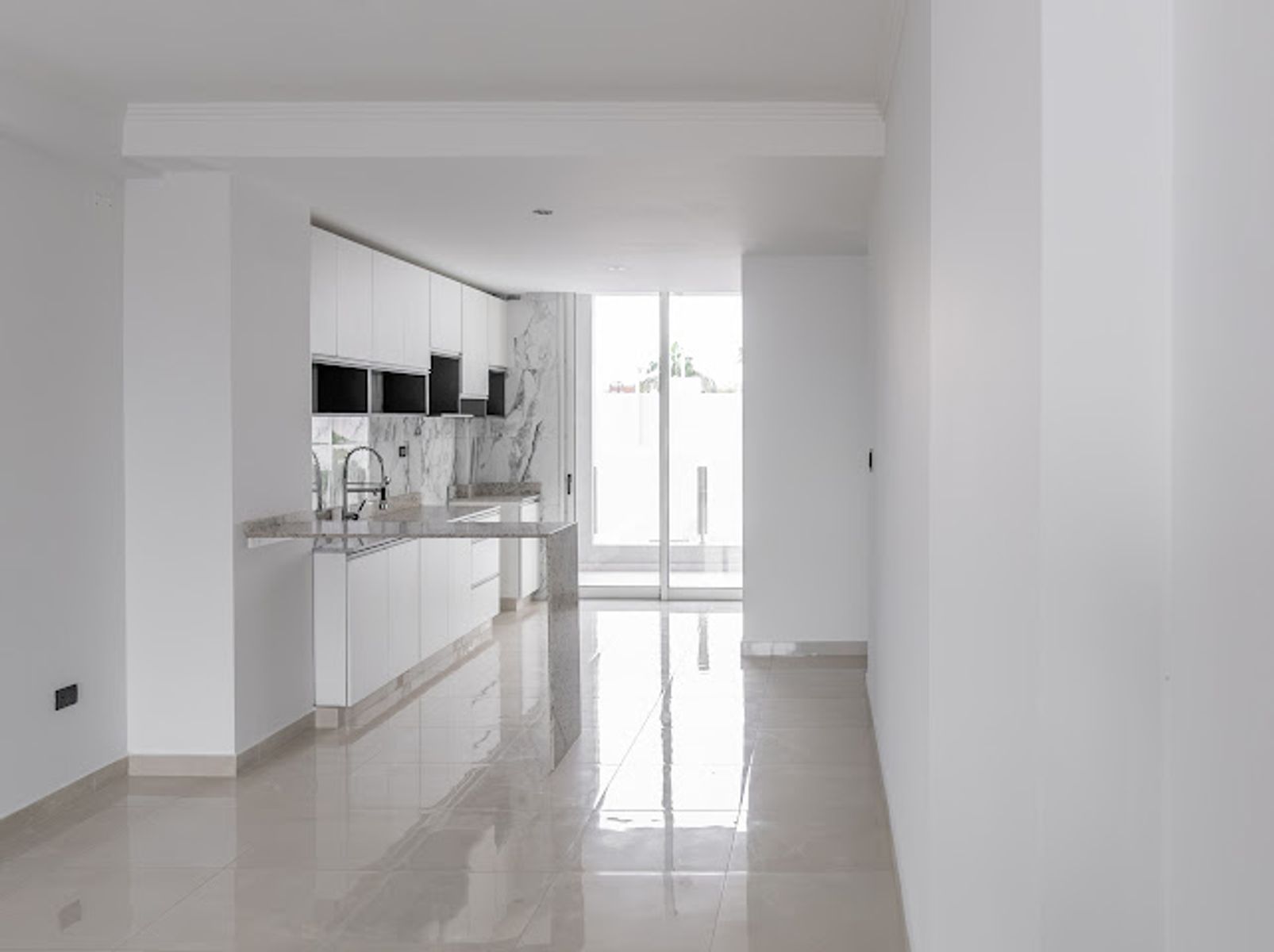 VENTA DE PISO EXCLUSIVO EN BARRIO CONSTITUYENTES - 19