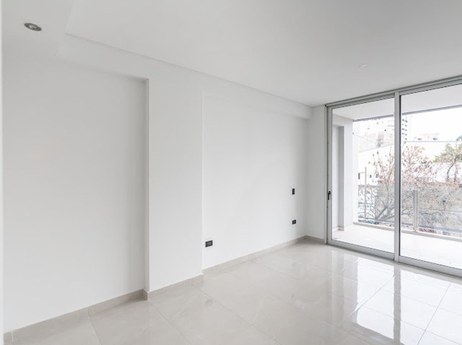 VENTA DE PISO EXCLUSIVO EN BARRIO CONSTITUYENTES - 21