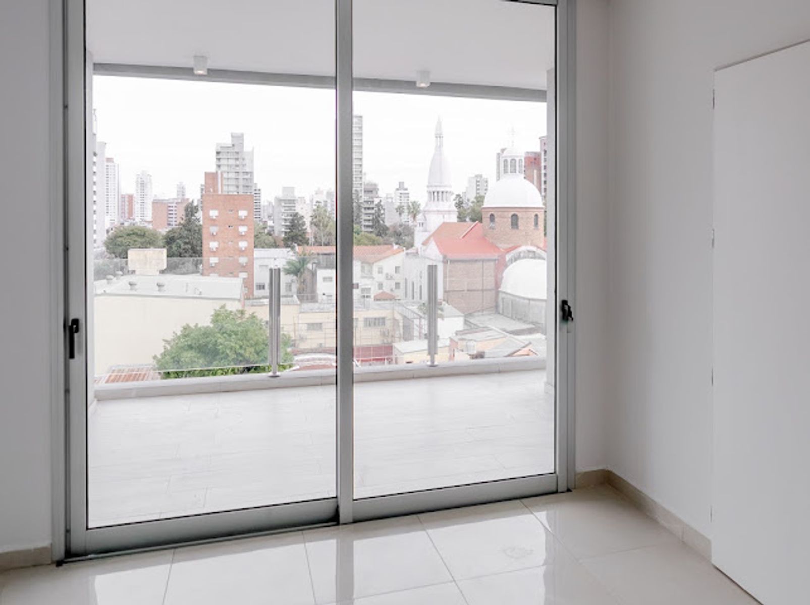 VENTA SEMI PISO DE CATEGORÍA EN BARRIO CONSTITUYENTES - 8