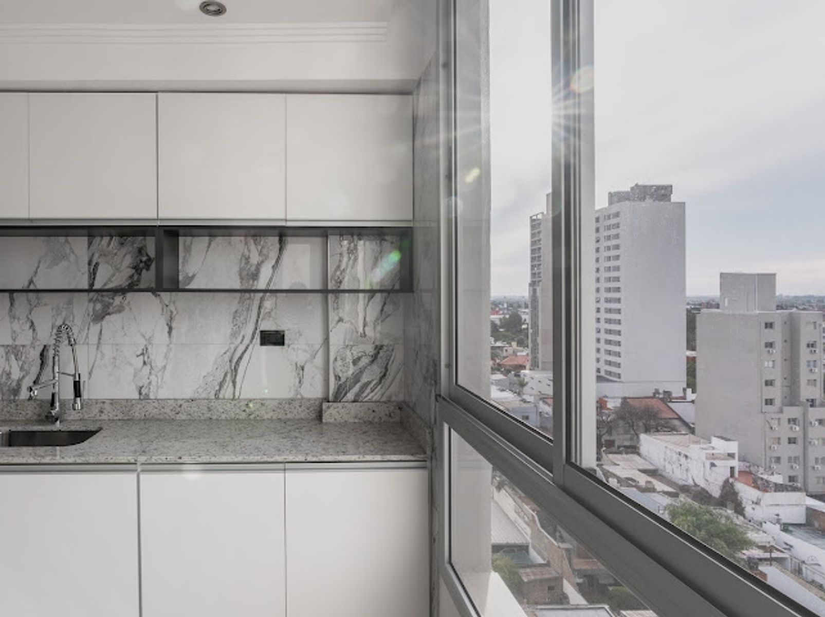 VENTA PISO EXCLUSIVO EN BARRIO CONSTITUYENTES - 17
