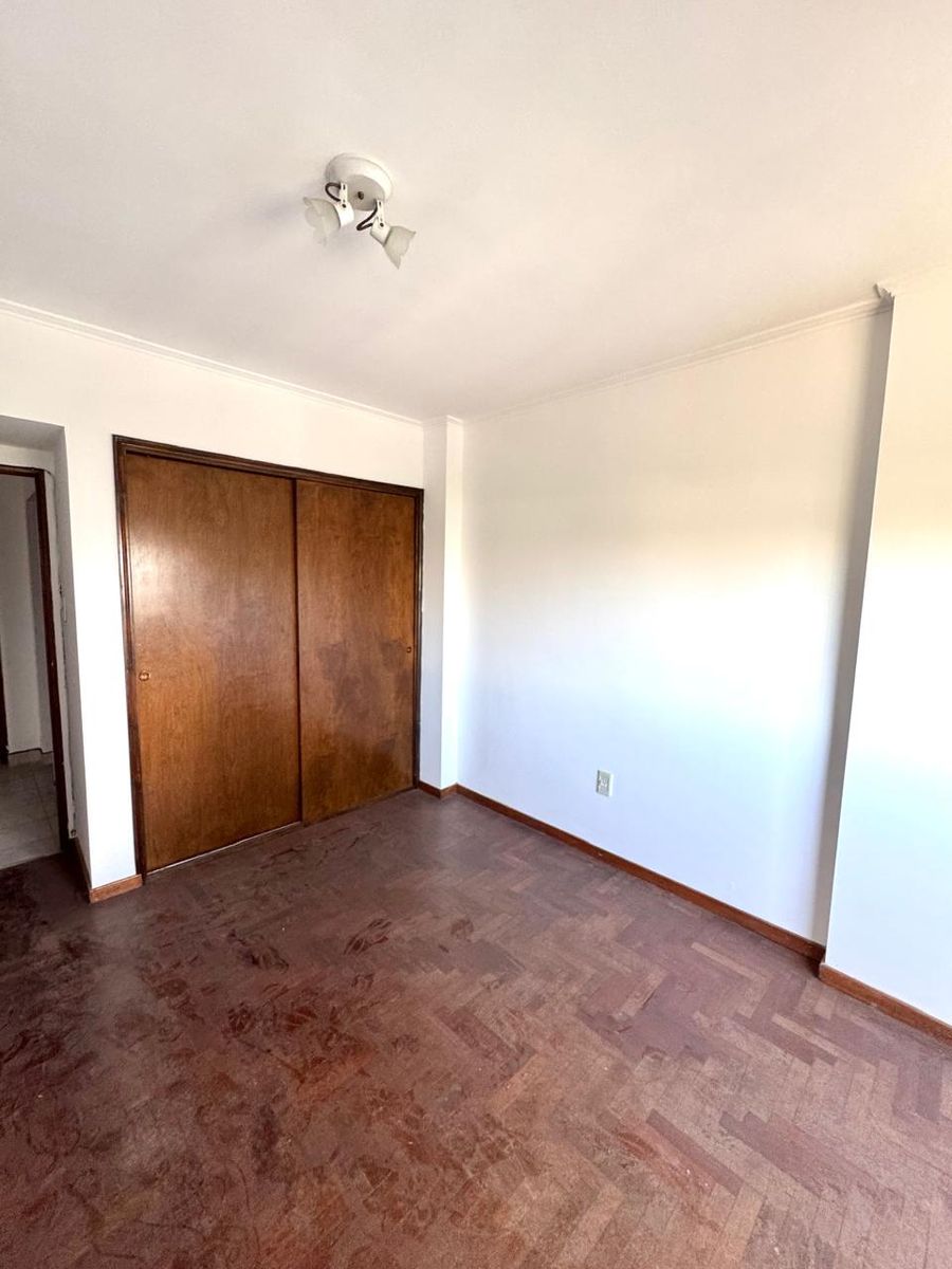 Alquiler departamento 2 dormitorios en Av. Freyre 1700 - 6
