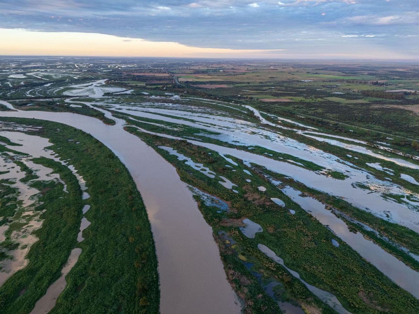 Campo en venta en Santa Rosa sobre Ruta 1 - 2