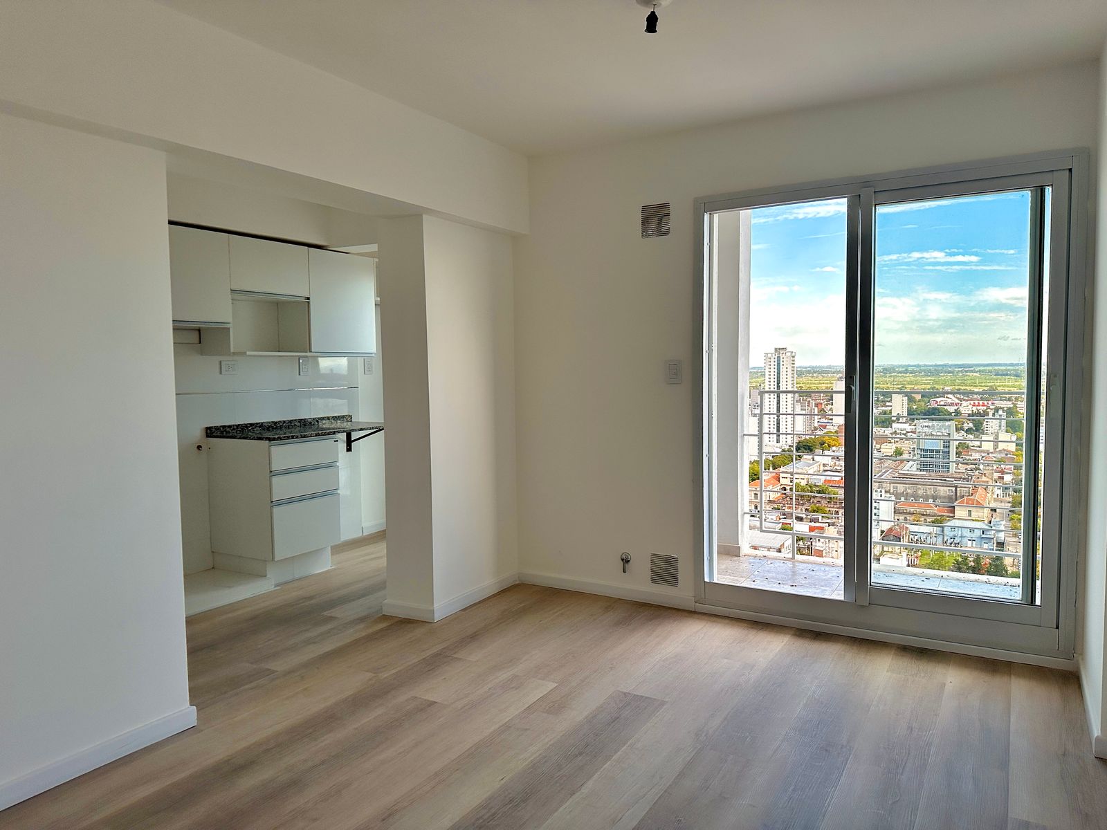 ALQUILER Depto 1 Dormitorio a Estrenar Barrio Candioti | Piso 28 Paseo del Molino con Mejoras - 4