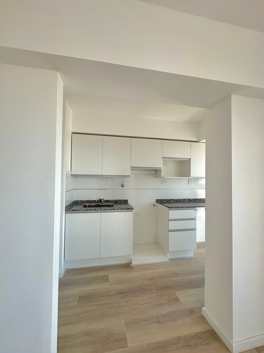 ALQUILER Depto 1 Dormitorio a Estrenar Barrio Candioti | Piso 28 Paseo del Molino con Mejoras - 11