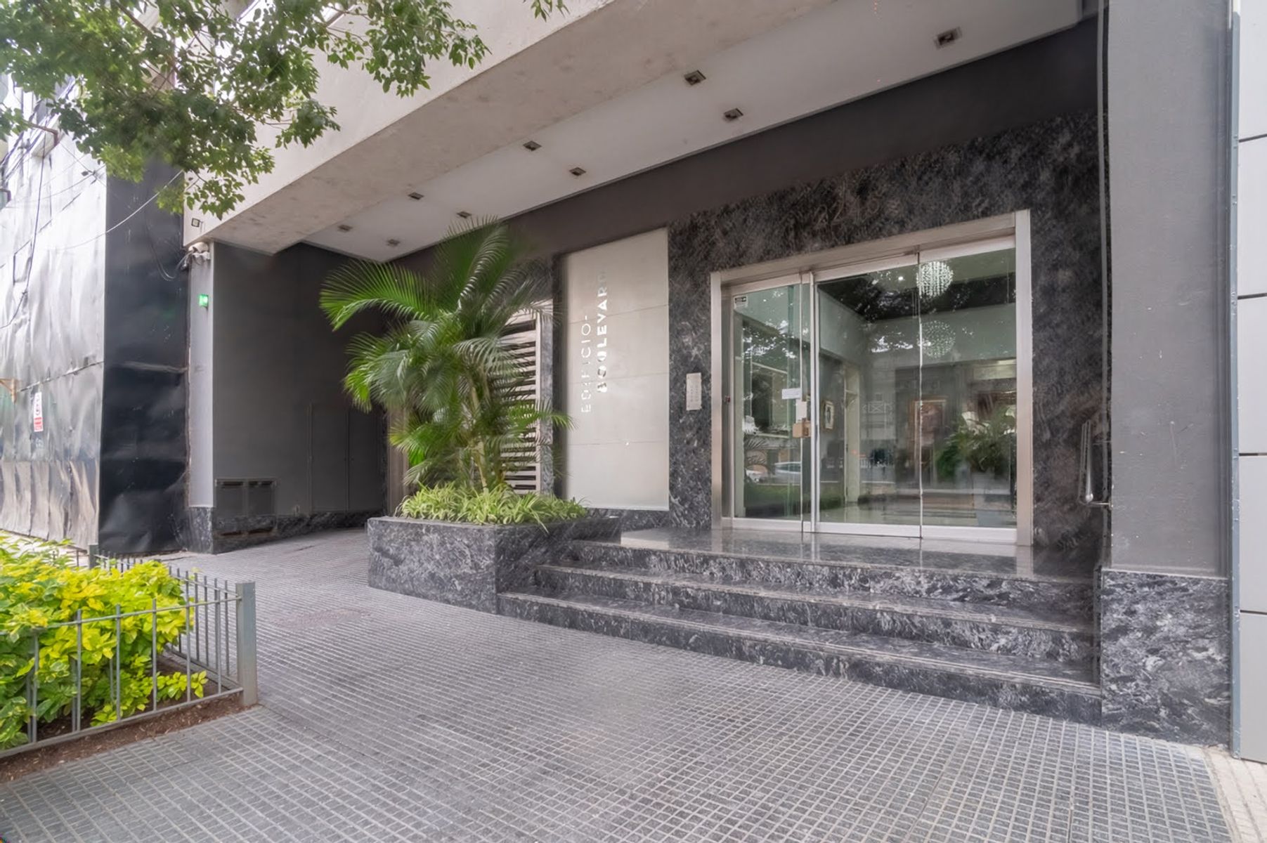 Piso exclusivo sobre Bv. Gálvez - 3