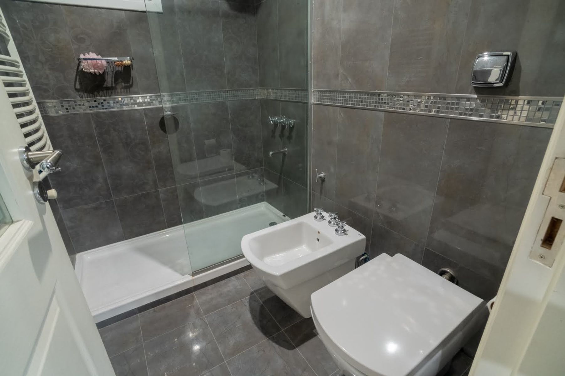 Piso exclusivo sobre Bv. Gálvez - 32