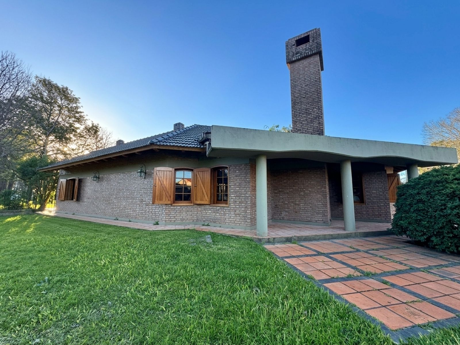 CASA EN VENTA EN COMPLEJO RESIDENCIAL LA TATENGUITA - 1