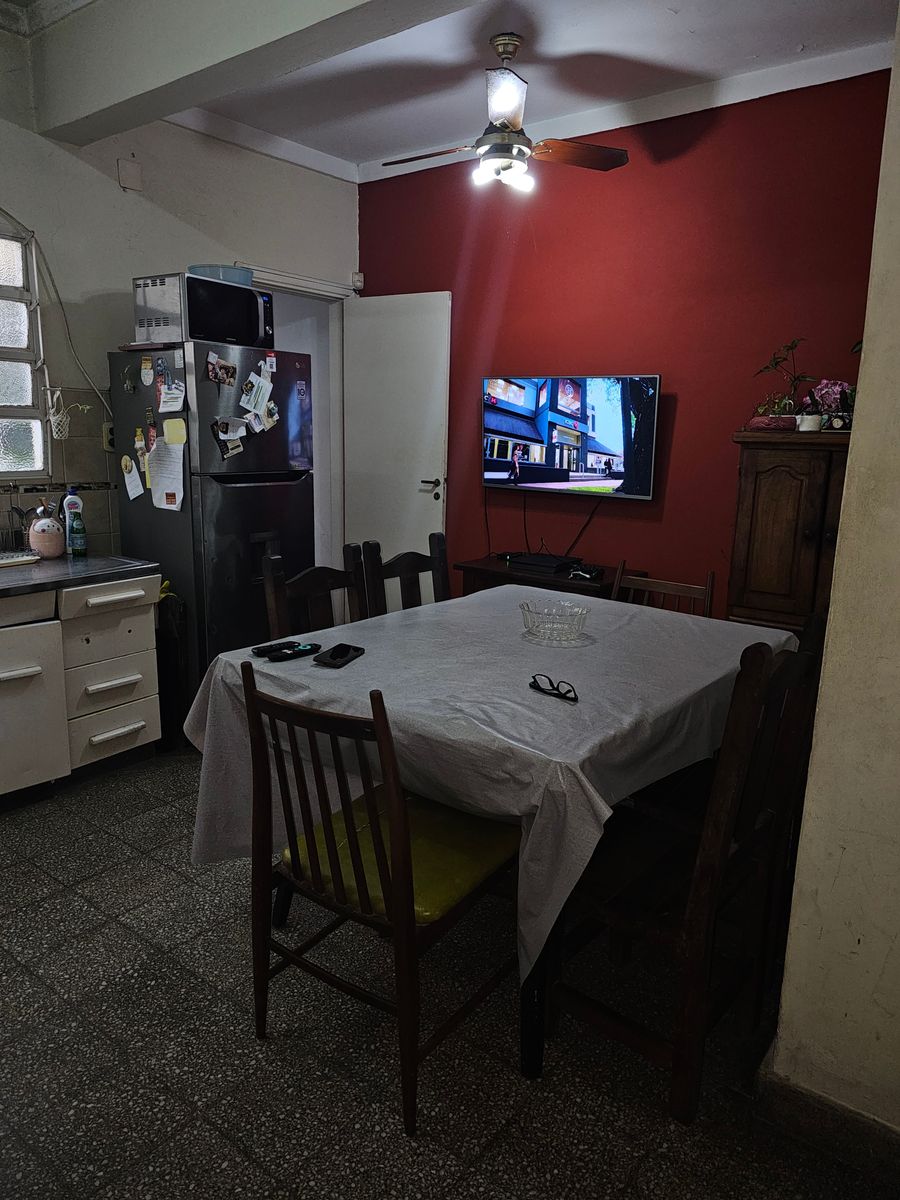 Casa 4 dormitorios Centro — foto 9