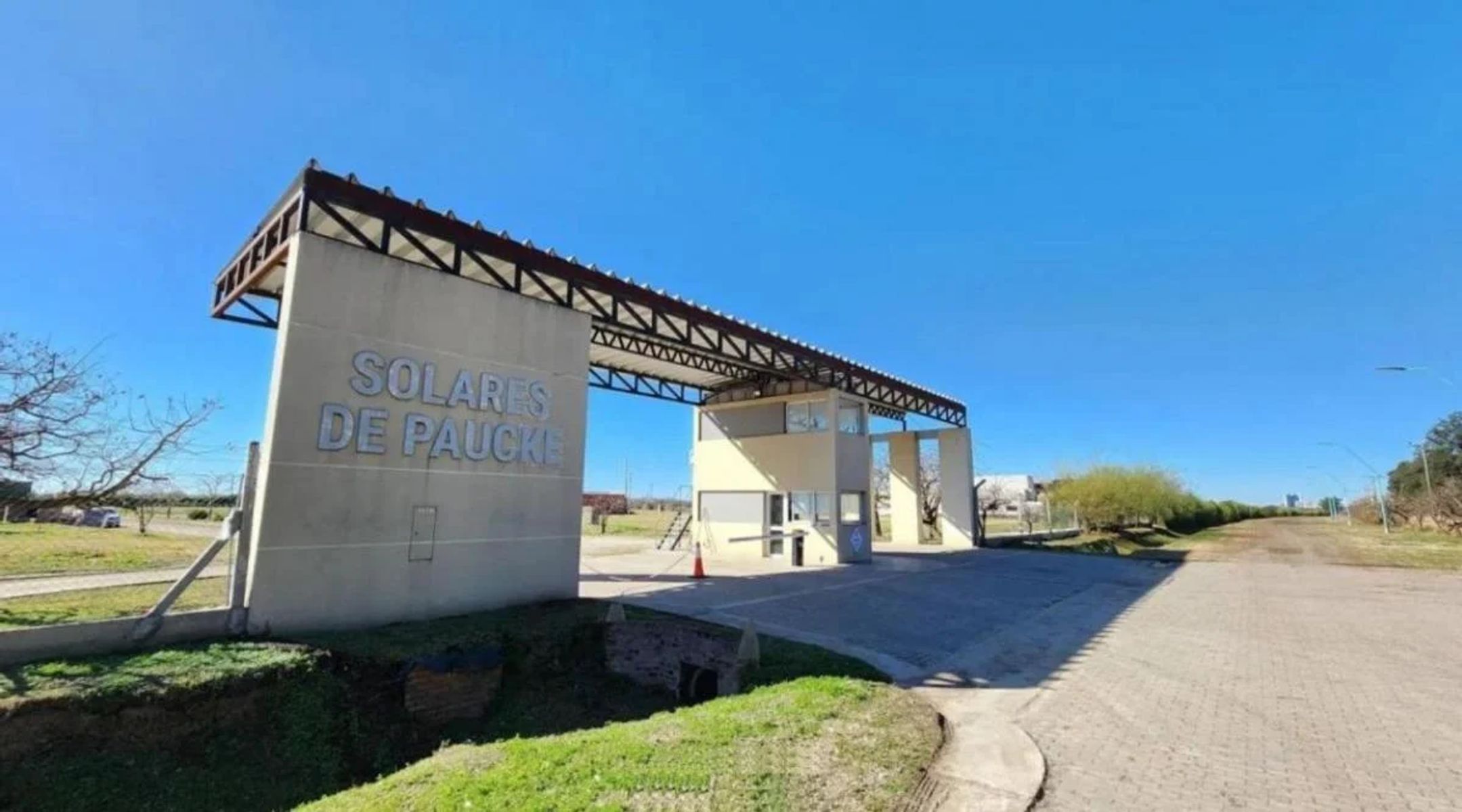 Terreno con excelnte ubicación en Solares de Paucke - 3