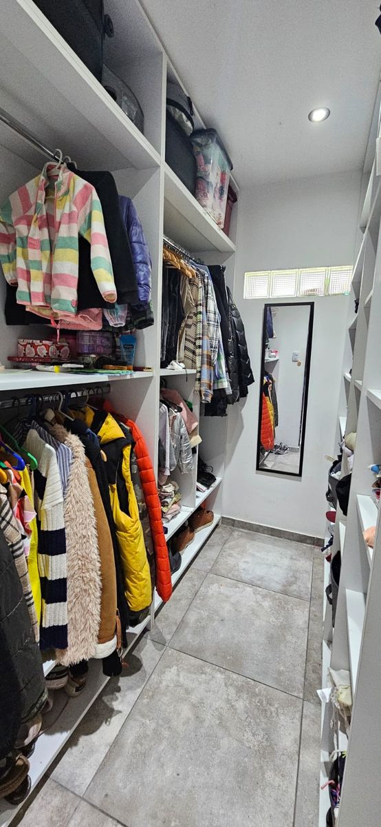 CASA/QUINTA EN VENTA EN LAGOS DE LEYES - 19
