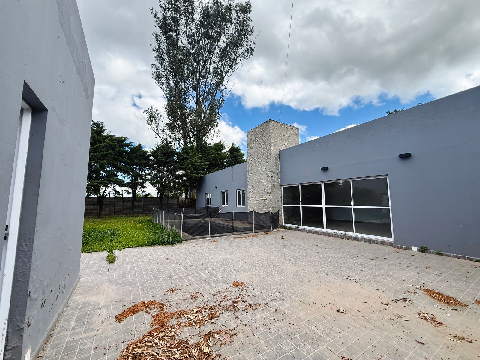 EN VENTA CASA DE 3 DORMITORIOS CON PILETA EN COUNTRY LOS MOLINOS — foto 10