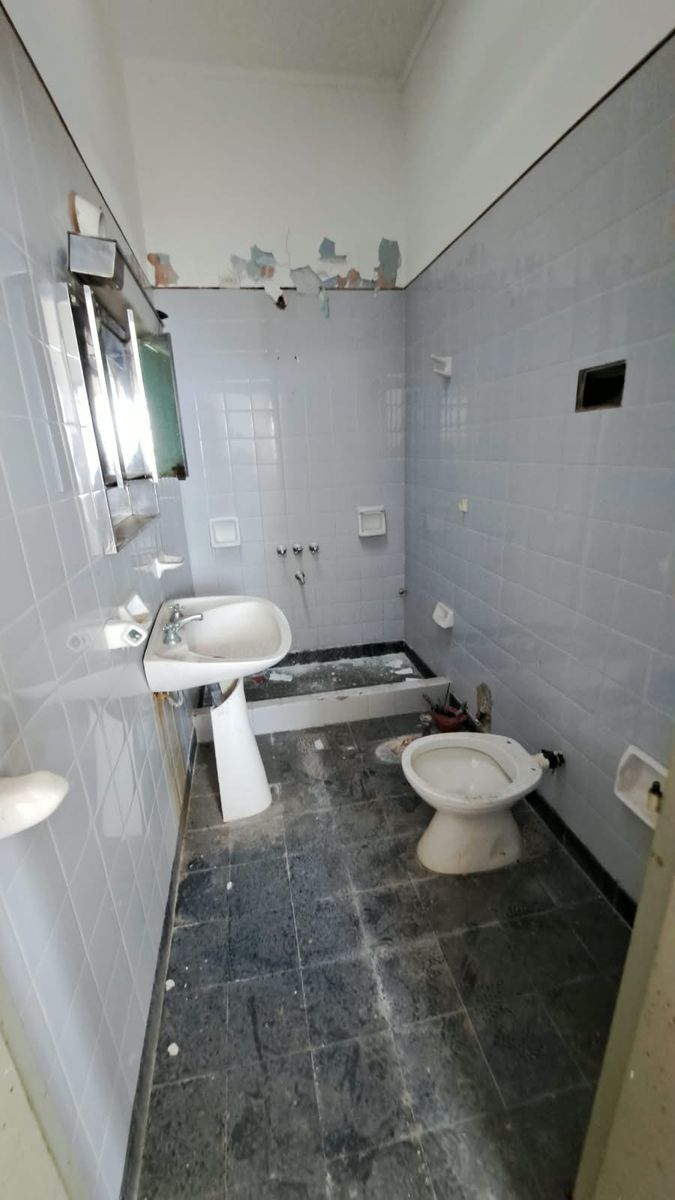CASA A DEMOLER / TERRENO EN MARIA SELVA - 4
