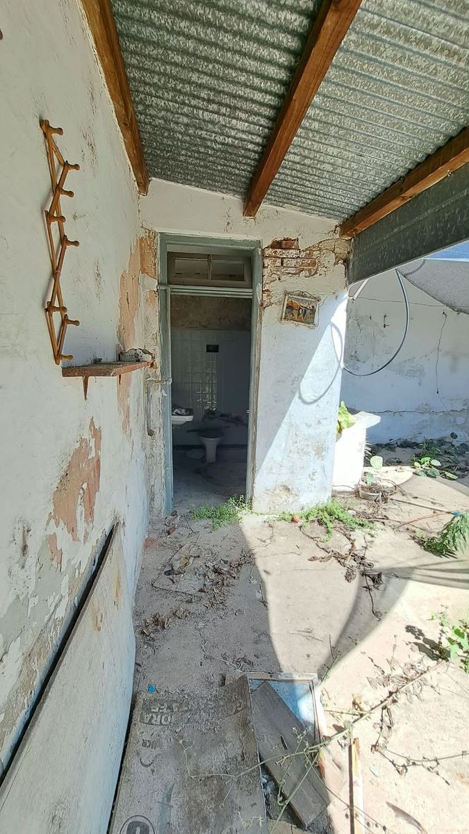 CASA A DEMOLER / TERRENO EN MARIA SELVA - 9