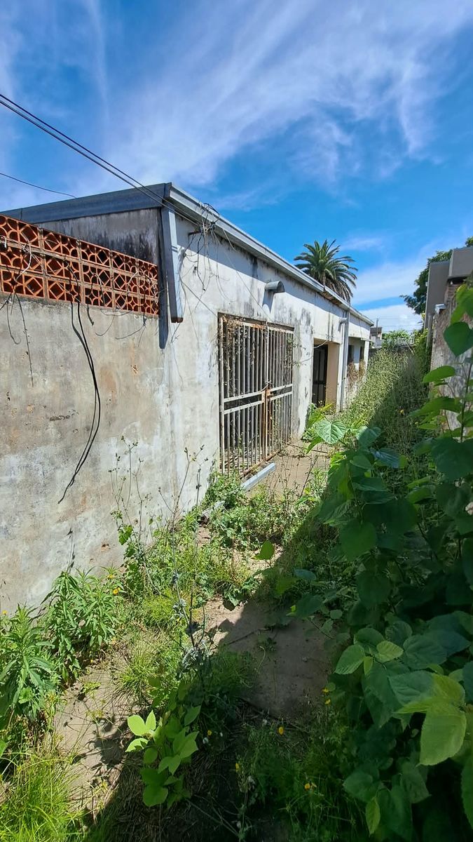 CASA A DEMOLER / TERRENO EN MARIA SELVA - 10