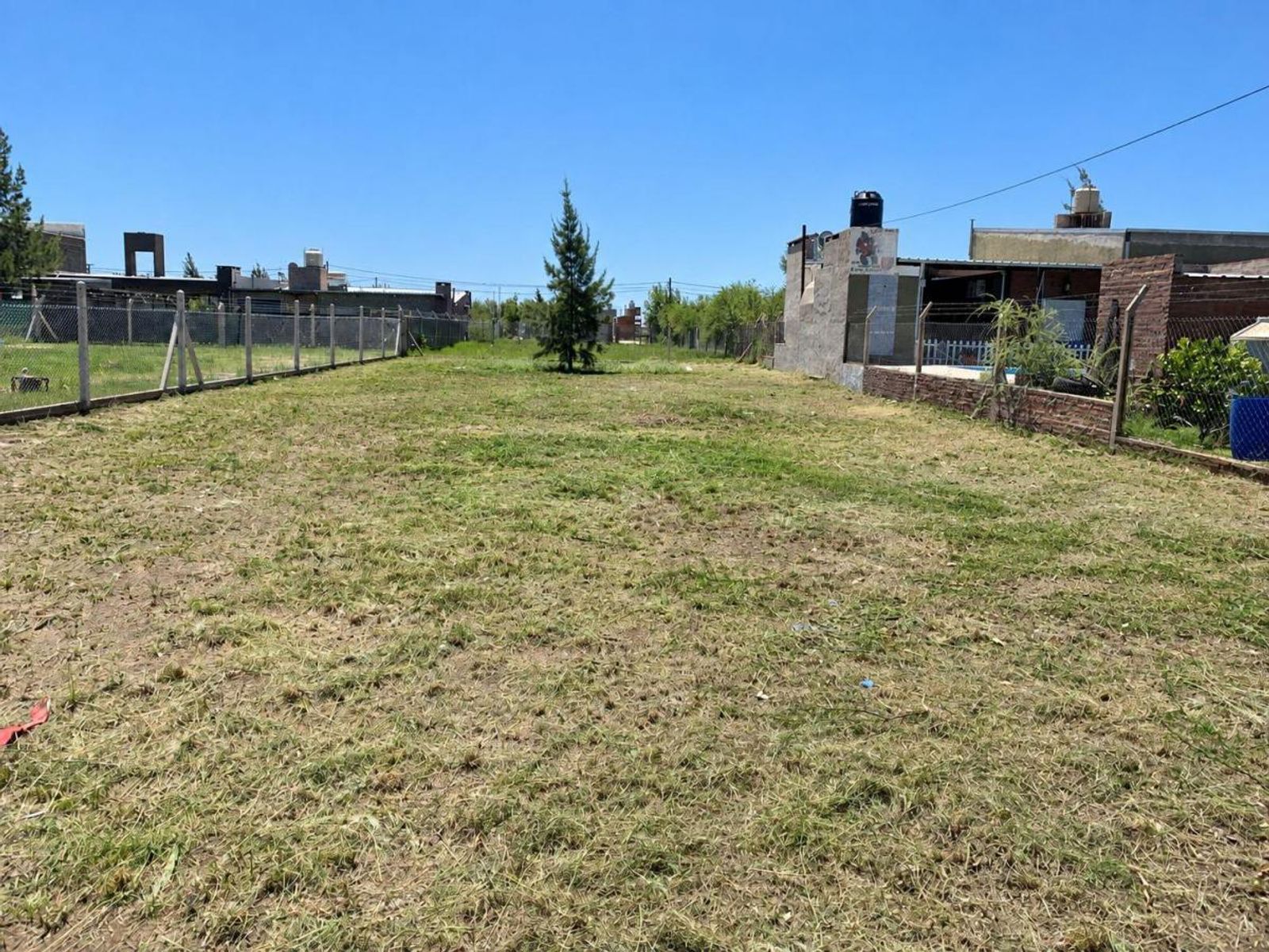 Lote en Complejo Urbanístico Lagos del Leyes - 3