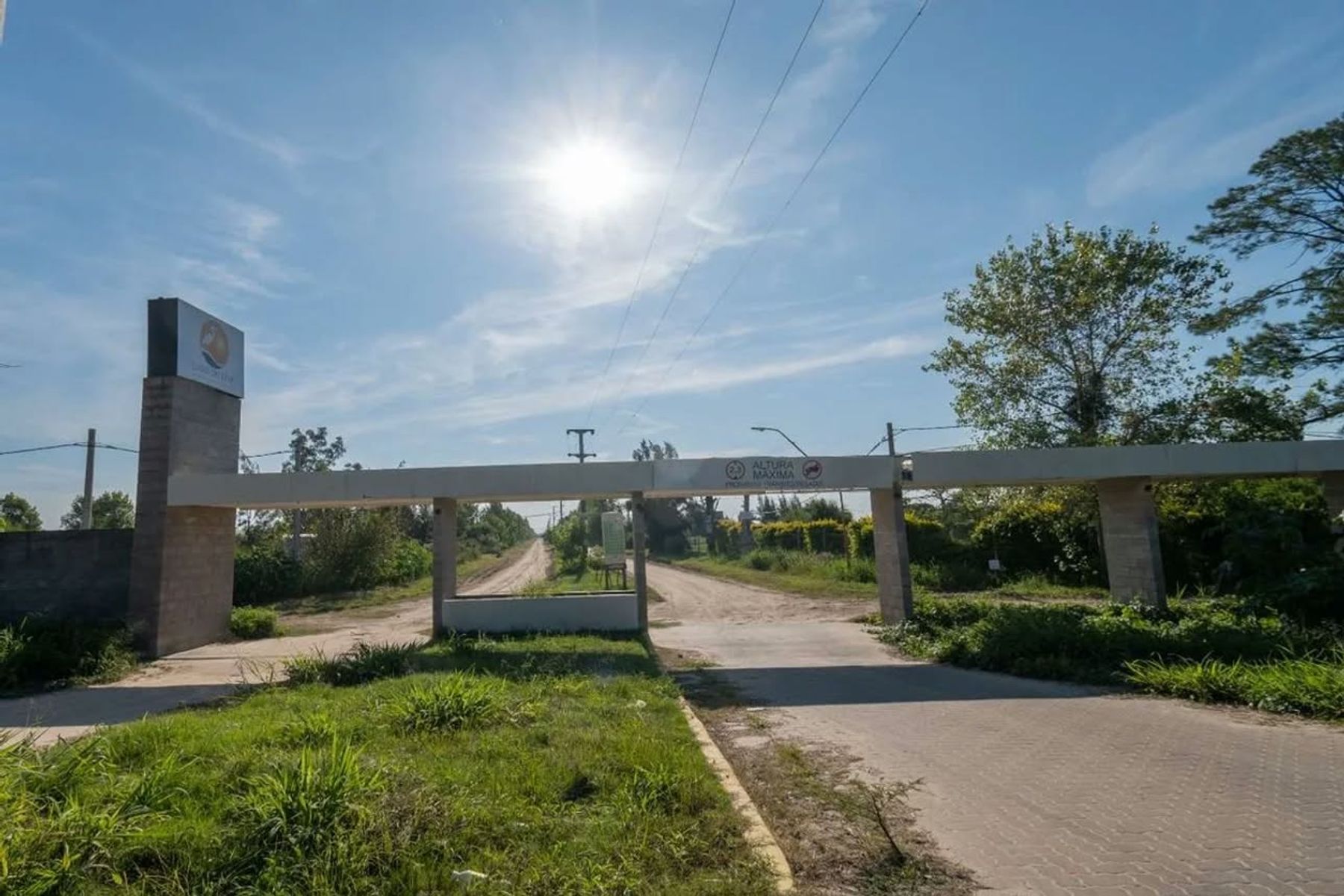 Lote en Complejo Urbanístico Lagos del Leyes - 7