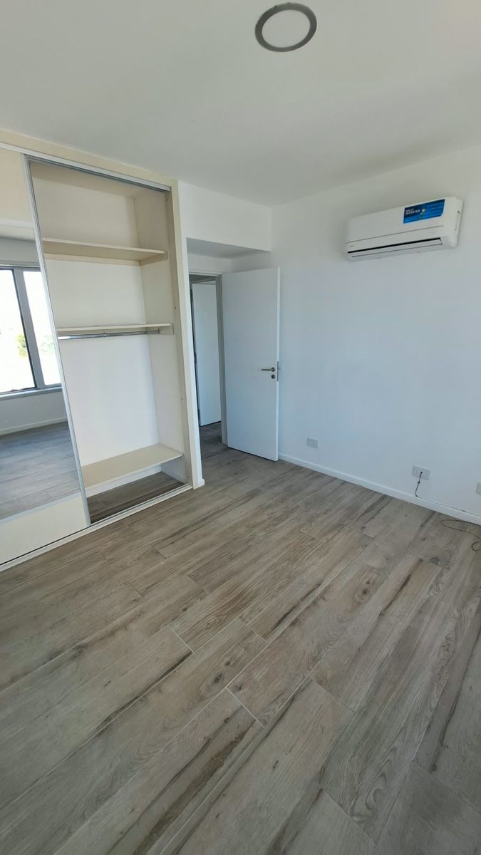Departamento de 2 dormitorios en Amarras Center Torre II - Puerto de Santa Fe - 17
