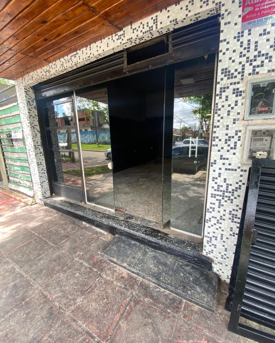 Local en Alquiler en Ituzaingó Norte - PEDRO ZANNI 832 - 2