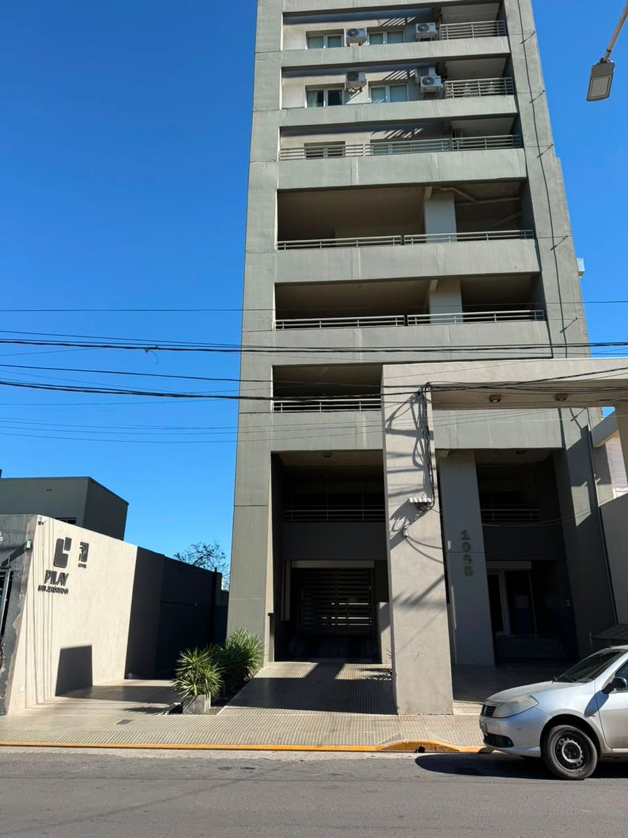 VENTA DE COCHERA CUBIERTA EN Bº SUR - 1 DE MAYO 1045 - 5