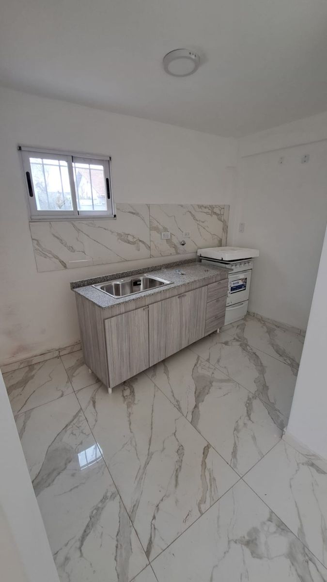 Venta Dúplex 3 Ambientes en PH con Cochera terraza y balcón Zona Chauvin, Buenos Aires Costa Atlántica - Zonaprop - 5