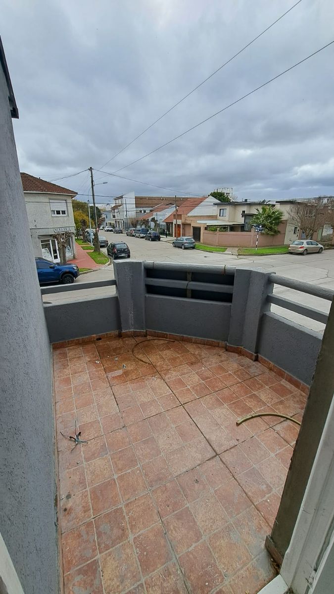 Venta Dúplex 3 Ambientes en PH con Cochera terraza y balcón Zona Chauvin, Buenos Aires Costa Atlántica - Zonaprop - 8