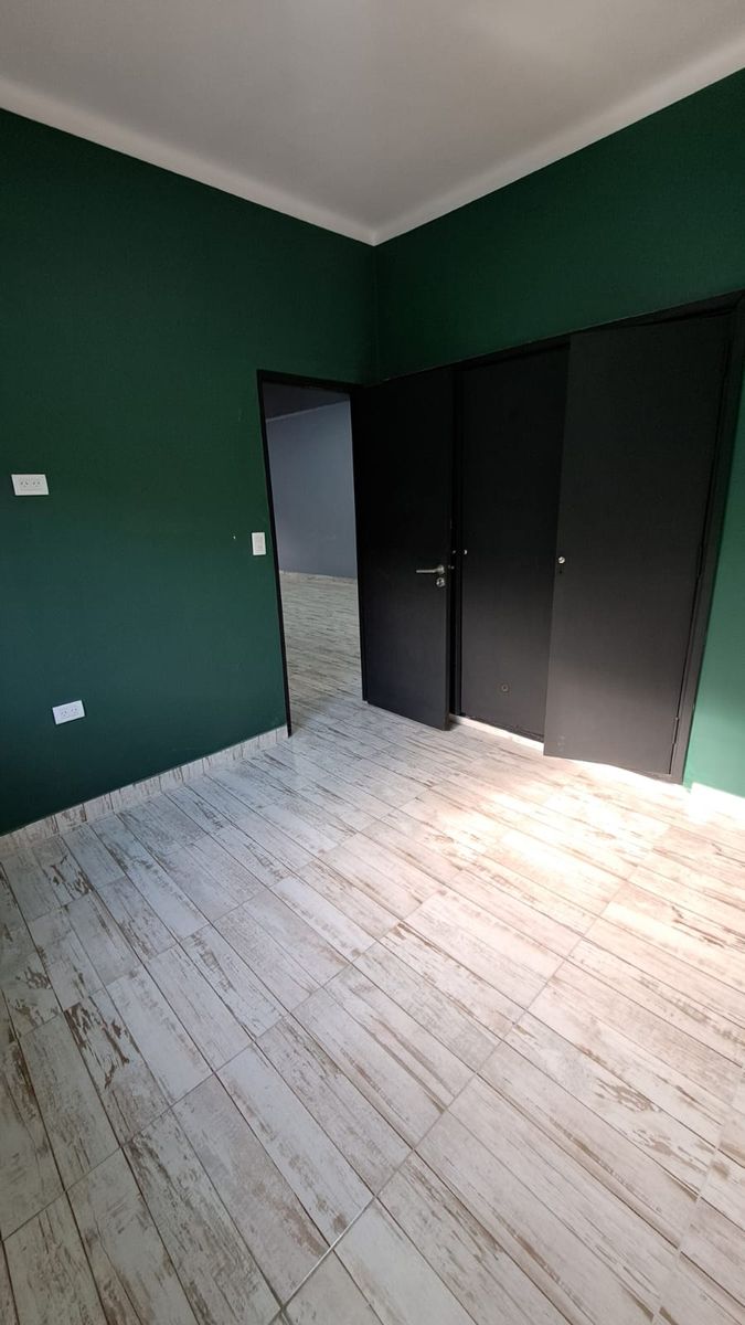 Venta Casa 3 Ambientes con Garaje Zona Don Bosco - 18