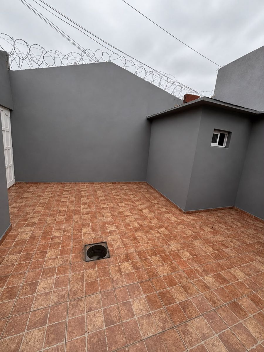 Chalet 3 Ambientes en PH con patio y garaje Zona Chauvin - 5