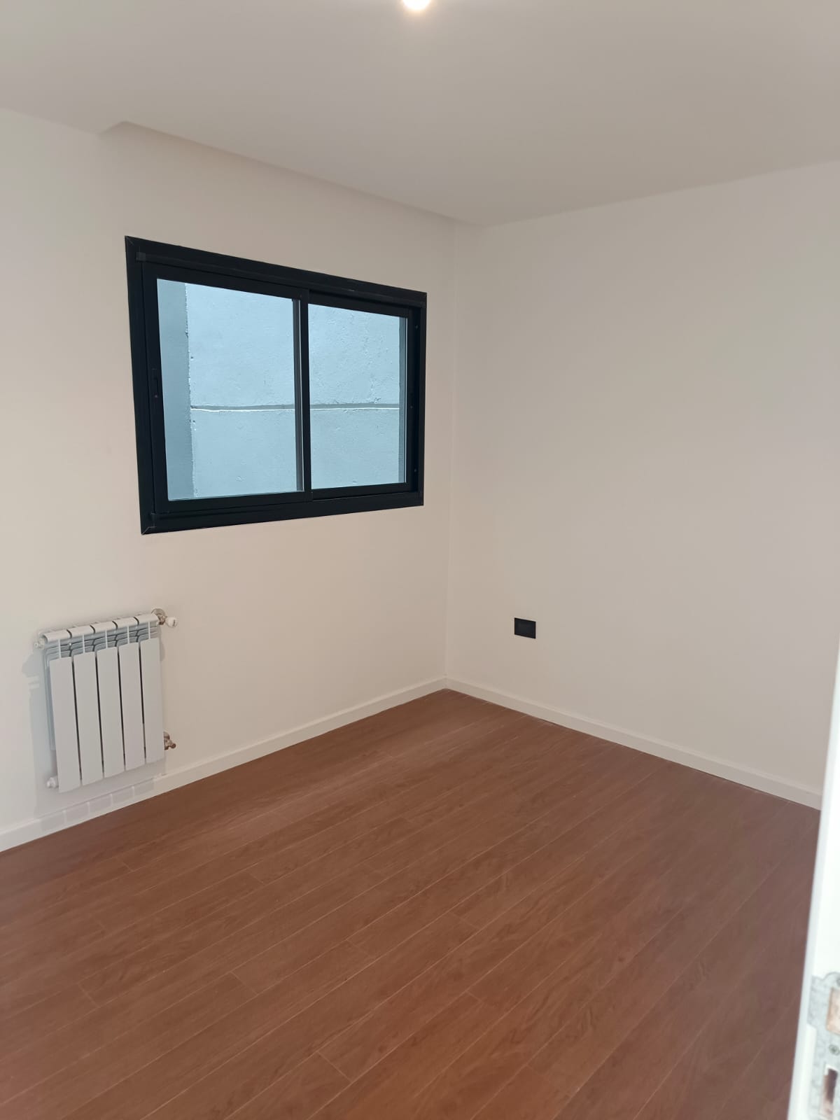 Venta de departamento de 2 ambientes a estrenar en zona Guemes - 16