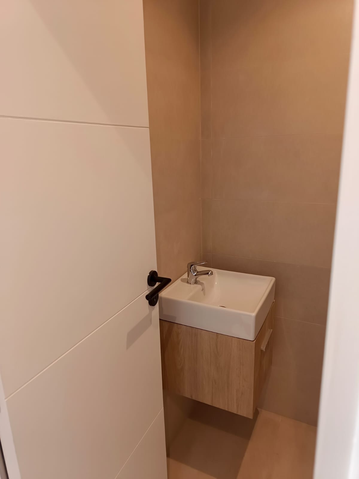 Venta de departamento de 2 ambientes a estrenar en zona Guemes - 21